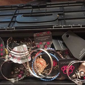 53 pc lot of Paparazzi jewelry, new